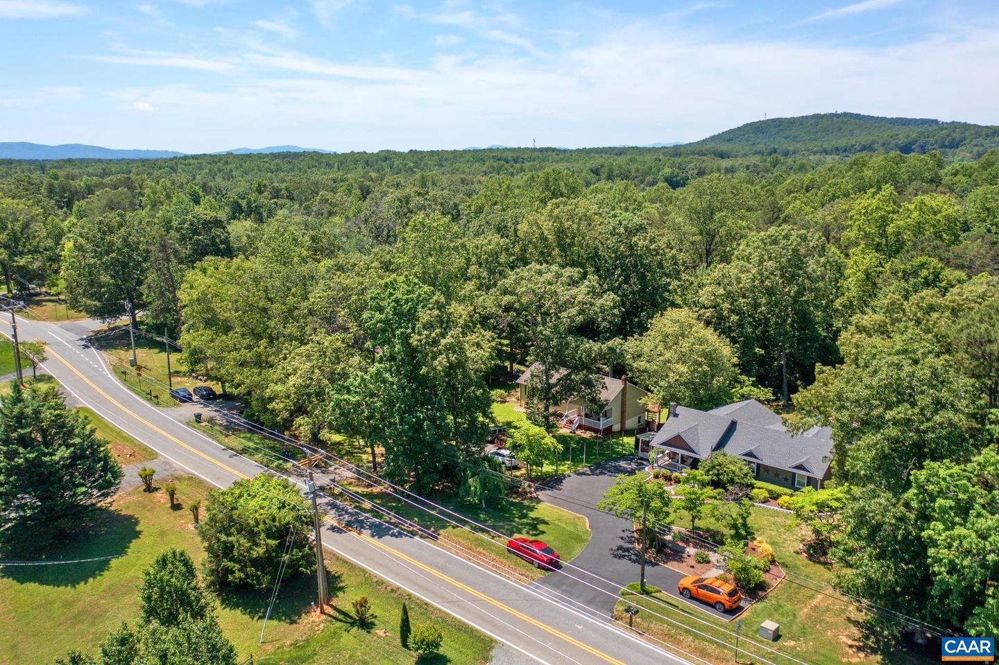 716 PREDDY CREEK RD, BARBOURSVILLE, Virginia 22923, 4 Bedrooms Bedrooms, ,3 BathroomsBathrooms,Residential,For sale,716 PREDDY CREEK RD,664977 MLS # 664977