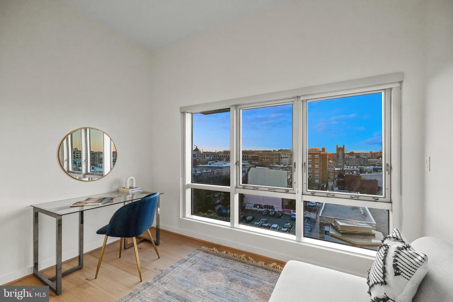 1515 15TH ST NW #606, WASHINGTON, District Of Columbia 20005, 3 Bedrooms Bedrooms, ,3 BathroomsBathrooms,Residential,For sale,1515 15TH ST NW #606,DCDC2202656 MLS # DCDC2202656