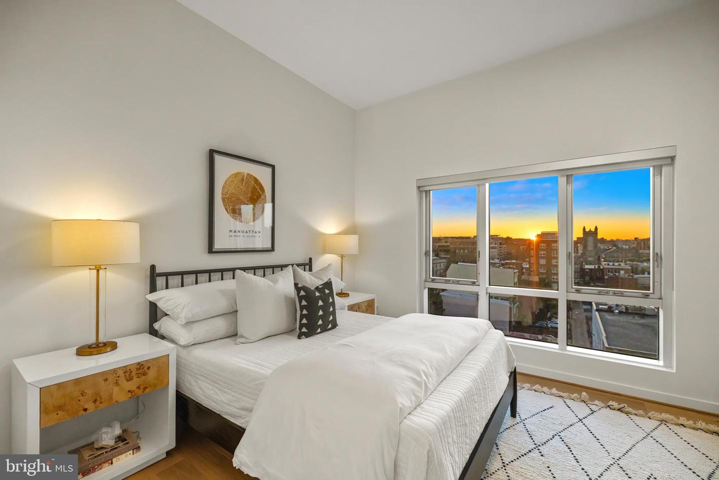 1515 15TH ST NW #606, WASHINGTON, District Of Columbia 20005, 3 Bedrooms Bedrooms, ,3 BathroomsBathrooms,Residential,For sale,1515 15TH ST NW #606,DCDC2202656 MLS # DCDC2202656