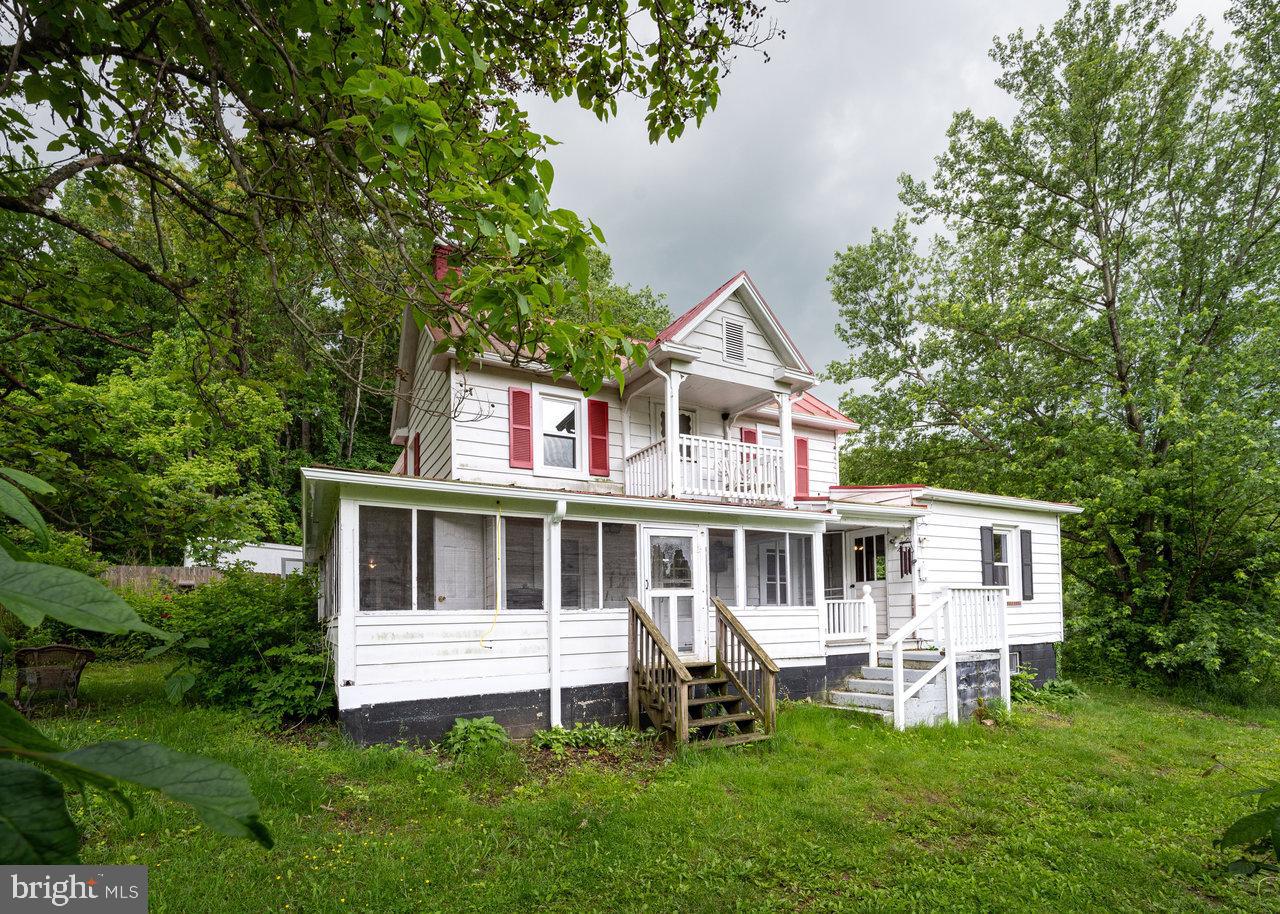 228 BLACK BEAR LN, STANLEY, Virginia 22851, 4 Bedrooms Bedrooms, ,2 BathroomsBathrooms,Residential,For sale,228 BLACK BEAR LN,VAPA2004948 MLS # VAPA2004948