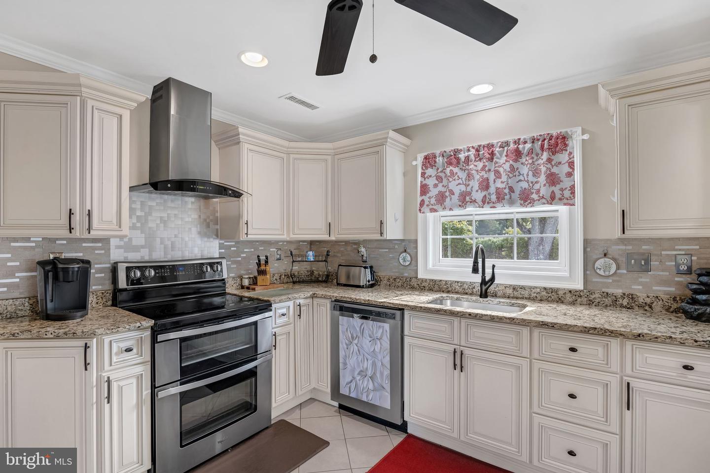 10999 BRISTERSBURG RD, CATLETT, Virginia 20119, 3 Bedrooms Bedrooms, ,2 BathroomsBathrooms,Residential,For sale,10999 BRISTERSBURG RD,VAFQ2016806 MLS # VAFQ2016806
