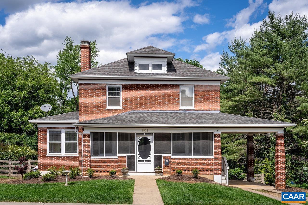 803 ALLEGHANY AVE, STAUNTON, Virginia 24401, 3 Bedrooms Bedrooms, ,1 BathroomBathrooms,Residential,For sale,803 ALLEGHANY AVE,665009 MLS # 665009