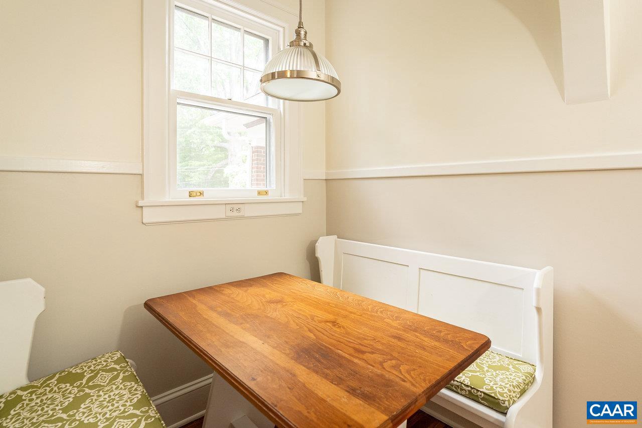 803 ALLEGHANY AVE, STAUNTON, Virginia 24401, 3 Bedrooms Bedrooms, ,1 BathroomBathrooms,Residential,For sale,803 ALLEGHANY AVE,665009 MLS # 665009