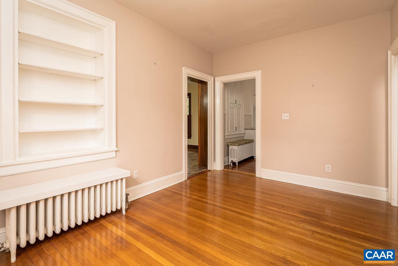 803 ALLEGHANY AVE, STAUNTON, Virginia 24401, 3 Bedrooms Bedrooms, ,1 BathroomBathrooms,Residential,For sale,803 ALLEGHANY AVE,665009 MLS # 665009