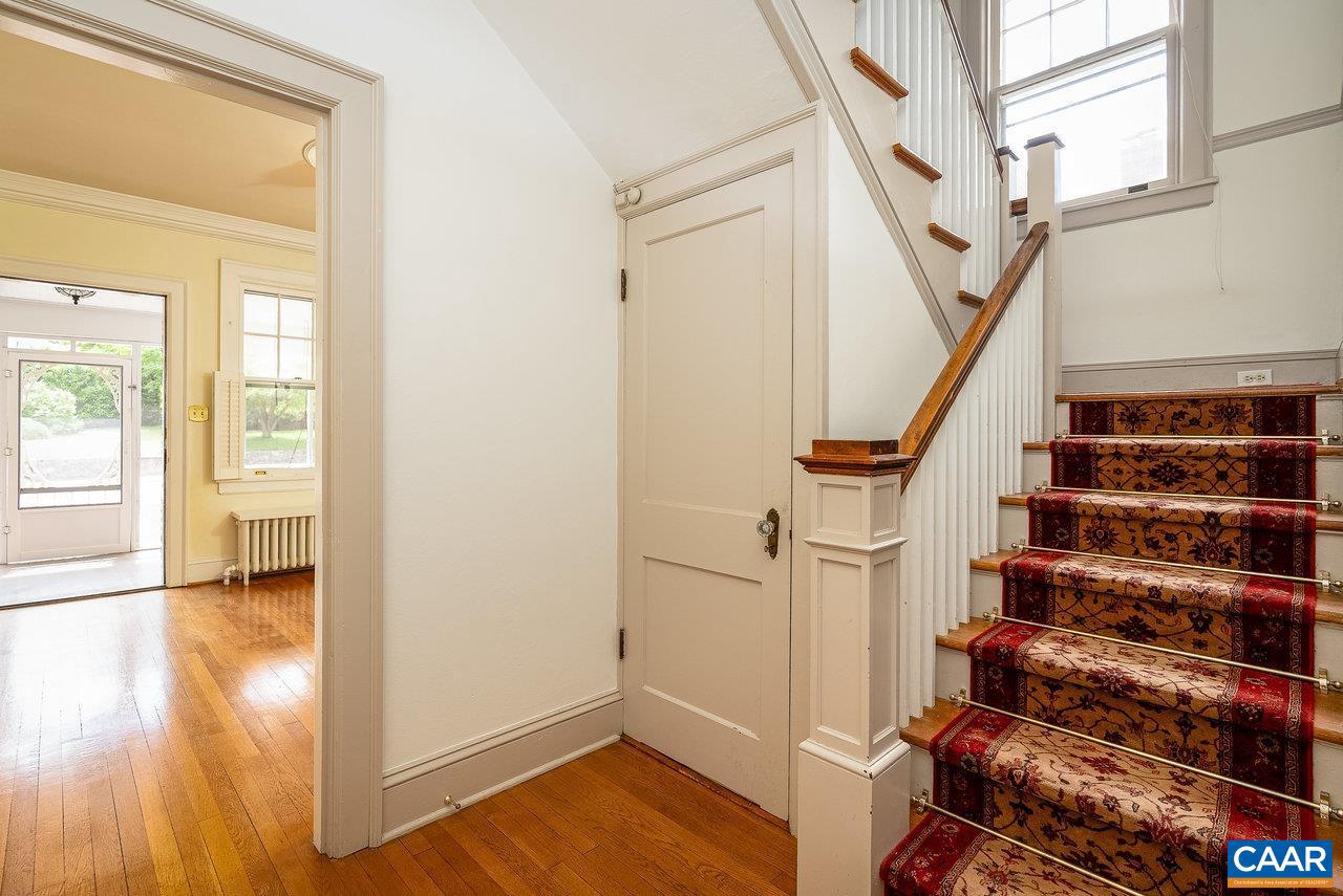 803 ALLEGHANY AVE, STAUNTON, Virginia 24401, 3 Bedrooms Bedrooms, ,1 BathroomBathrooms,Residential,For sale,803 ALLEGHANY AVE,665009 MLS # 665009