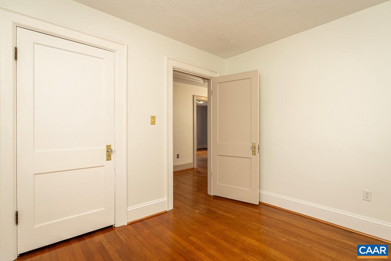 803 ALLEGHANY AVE, STAUNTON, Virginia 24401, 3 Bedrooms Bedrooms, ,1 BathroomBathrooms,Residential,For sale,803 ALLEGHANY AVE,665009 MLS # 665009