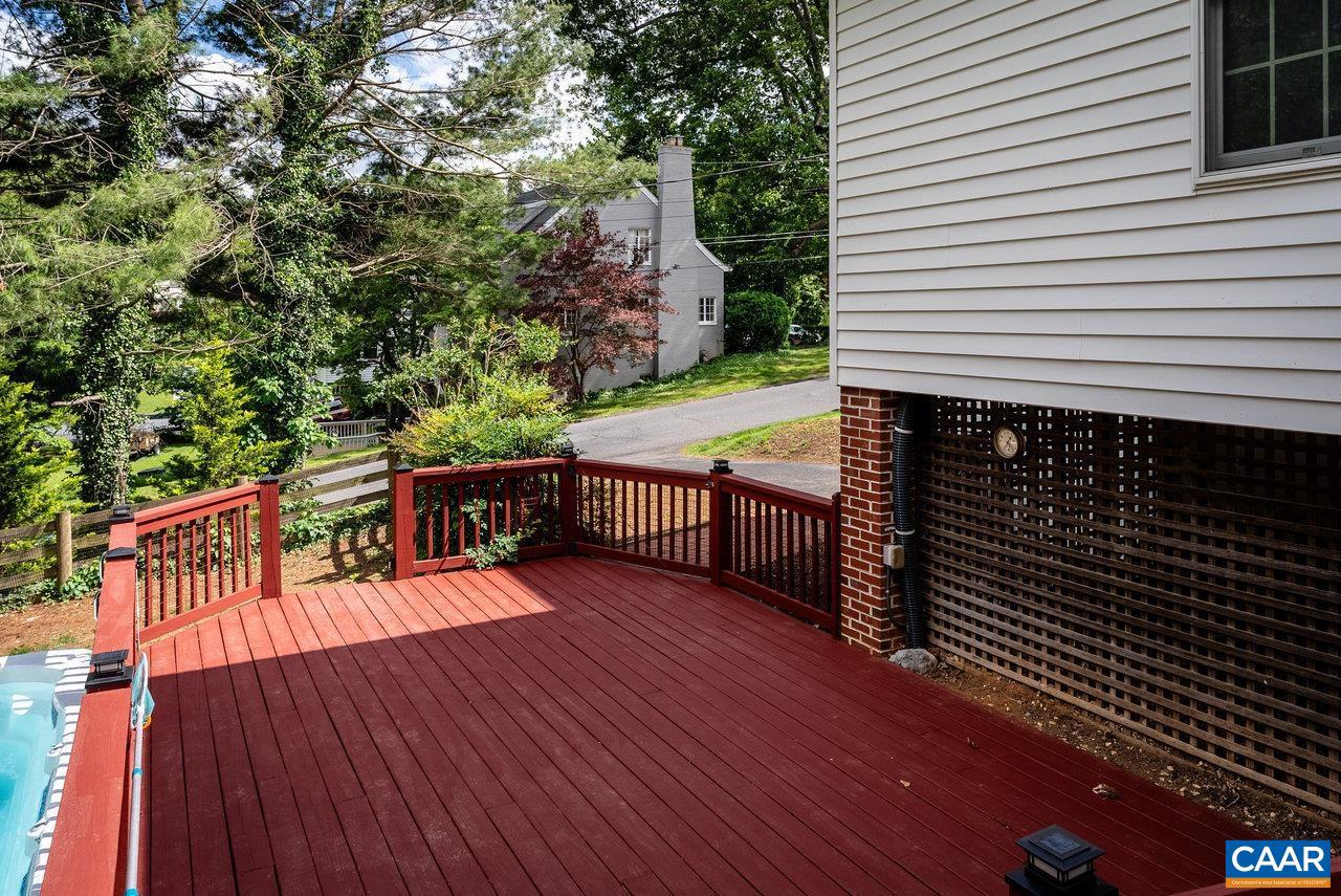 803 ALLEGHANY AVE, STAUNTON, Virginia 24401, 3 Bedrooms Bedrooms, ,1 BathroomBathrooms,Residential,For sale,803 ALLEGHANY AVE,665009 MLS # 665009