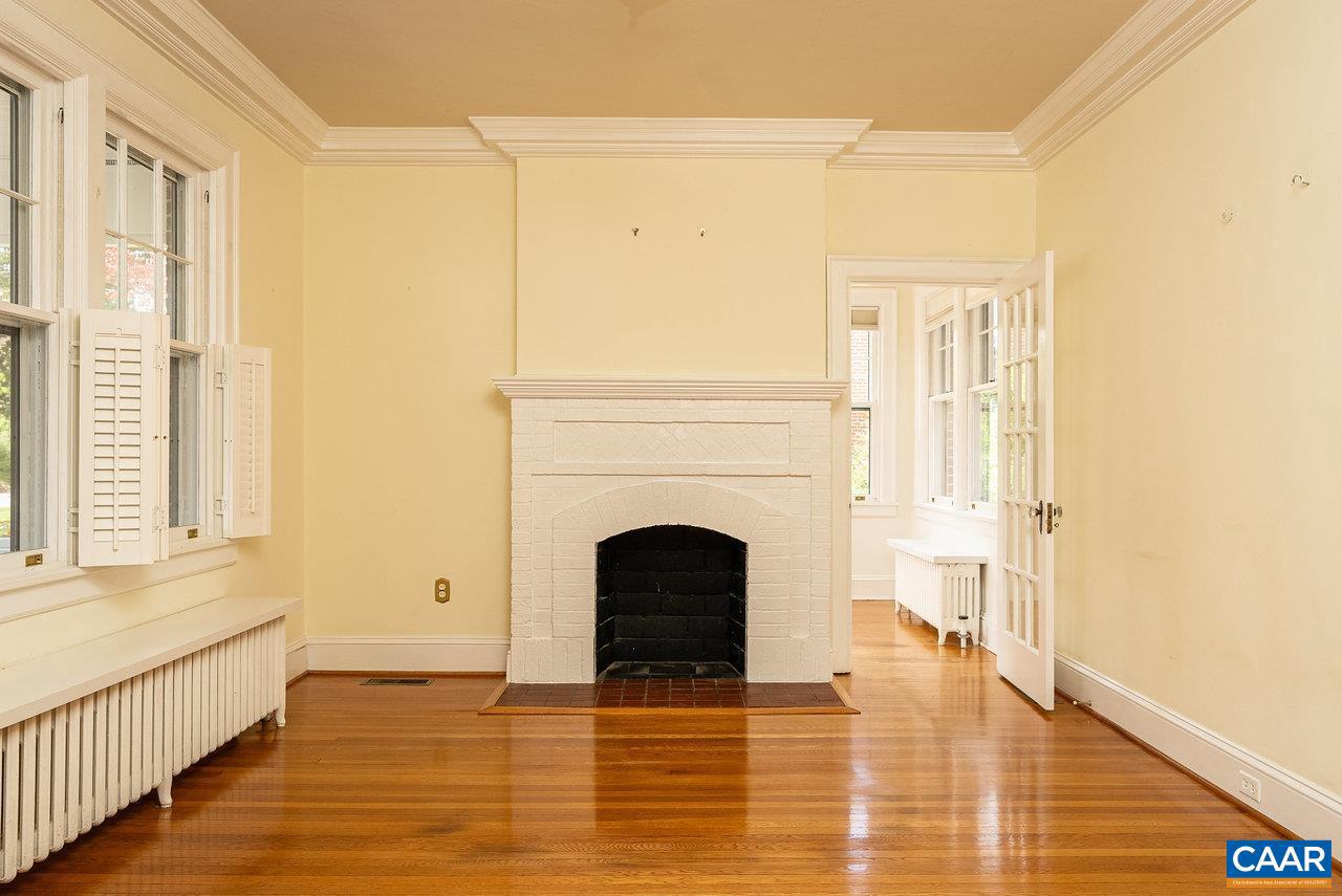 803 ALLEGHANY AVE, STAUNTON, Virginia 24401, 3 Bedrooms Bedrooms, ,1 BathroomBathrooms,Residential,For sale,803 ALLEGHANY AVE,665009 MLS # 665009