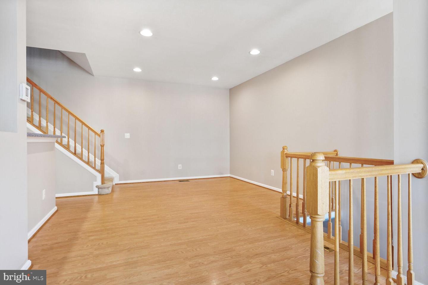 20866 ROCKINGHAM TER, STERLING, Virginia 20165, 2 Bedrooms Bedrooms, ,2 BathroomsBathrooms,Residential,For sale,20866 ROCKINGHAM TER,VALO2097982 MLS # VALO2097982