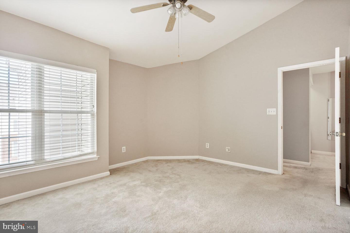 20866 ROCKINGHAM TER, STERLING, Virginia 20165, 2 Bedrooms Bedrooms, ,2 BathroomsBathrooms,Residential,For sale,20866 ROCKINGHAM TER,VALO2097982 MLS # VALO2097982