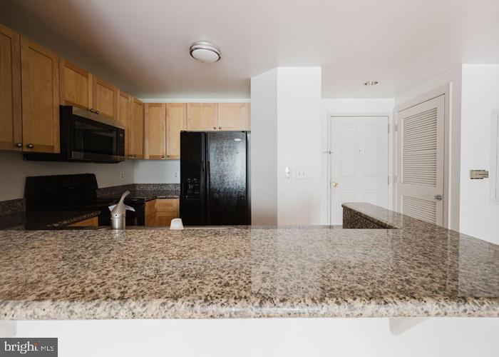777 7TH ST NW #913, WASHINGTON, District Of Columbia 20001, 2 Bedrooms Bedrooms, 4 Rooms Rooms,2 BathroomsBathrooms,Residential,For sale,777 7TH ST NW #913,DCDC2202690 MLS # DCDC2202690