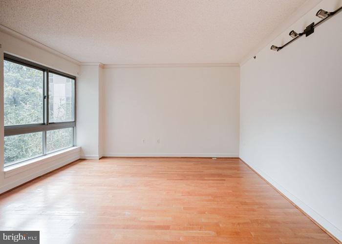 777 7TH ST NW #913, WASHINGTON, District Of Columbia 20001, 2 Bedrooms Bedrooms, 4 Rooms Rooms,2 BathroomsBathrooms,Residential,For sale,777 7TH ST NW #913,DCDC2202690 MLS # DCDC2202690