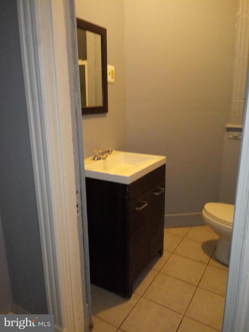 1841 NORTH CAPITOL ST NE, WASHINGTON, District Of Columbia 20002, 6 Bedrooms Bedrooms, 8 Rooms Rooms,2 BathroomsBathrooms,Residential,For sale,1841 NORTH CAPITOL ST NE,DCDC2202696 MLS # DCDC2202696