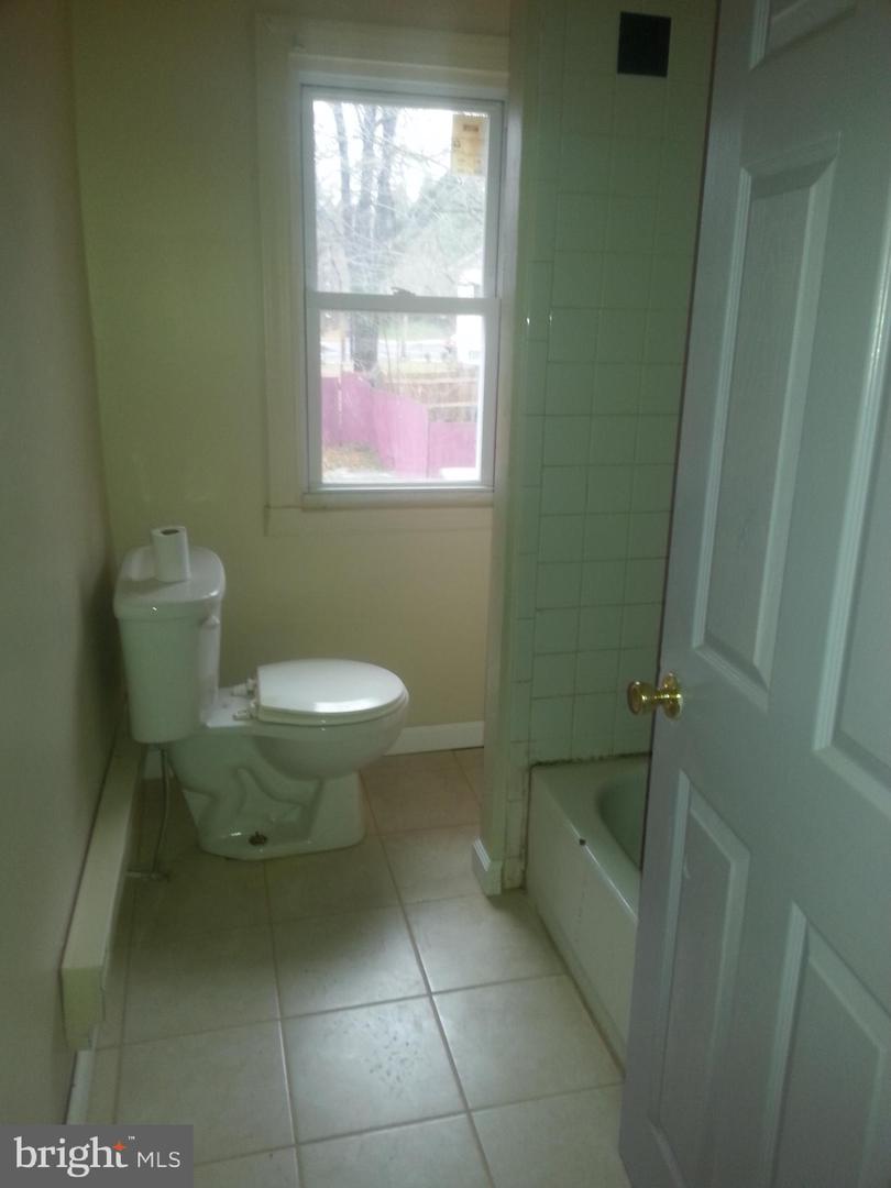 1227 MICHIGAN AVE NE, WASHINGTON, District Of Columbia 20017, 6 Bedrooms Bedrooms, 9 Rooms Rooms,4 BathroomsBathrooms,Residential,For sale,1227 MICHIGAN AVE NE,DCDC2202708 MLS # DCDC2202708