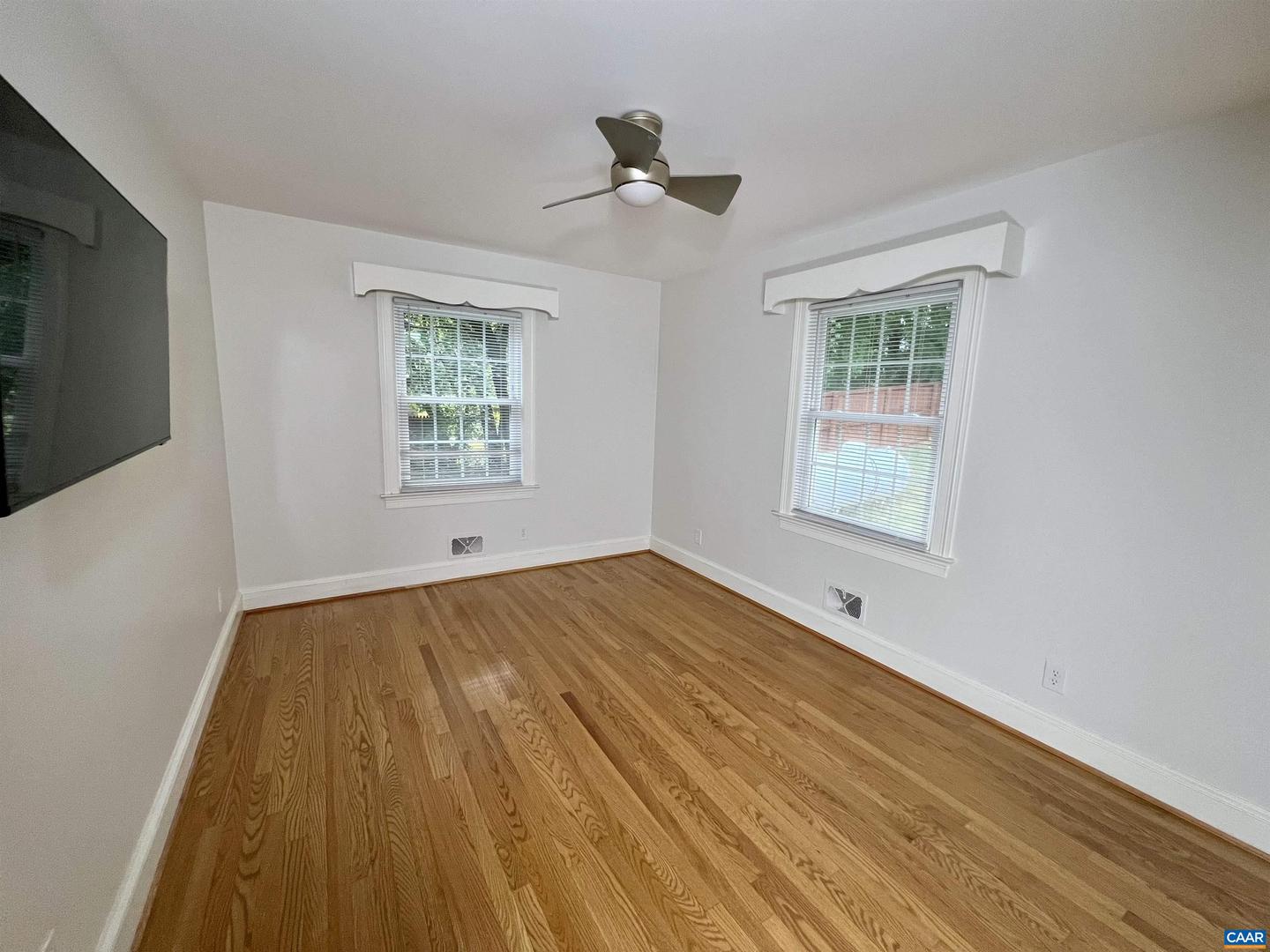 2515 NORTHFIELD RD, CHARLOTTESVILLE, Virginia 22901, 4 Bedrooms Bedrooms, ,3 BathroomsBathrooms,Residential,For sale,2515 NORTHFIELD RD,665013 MLS # 665013
