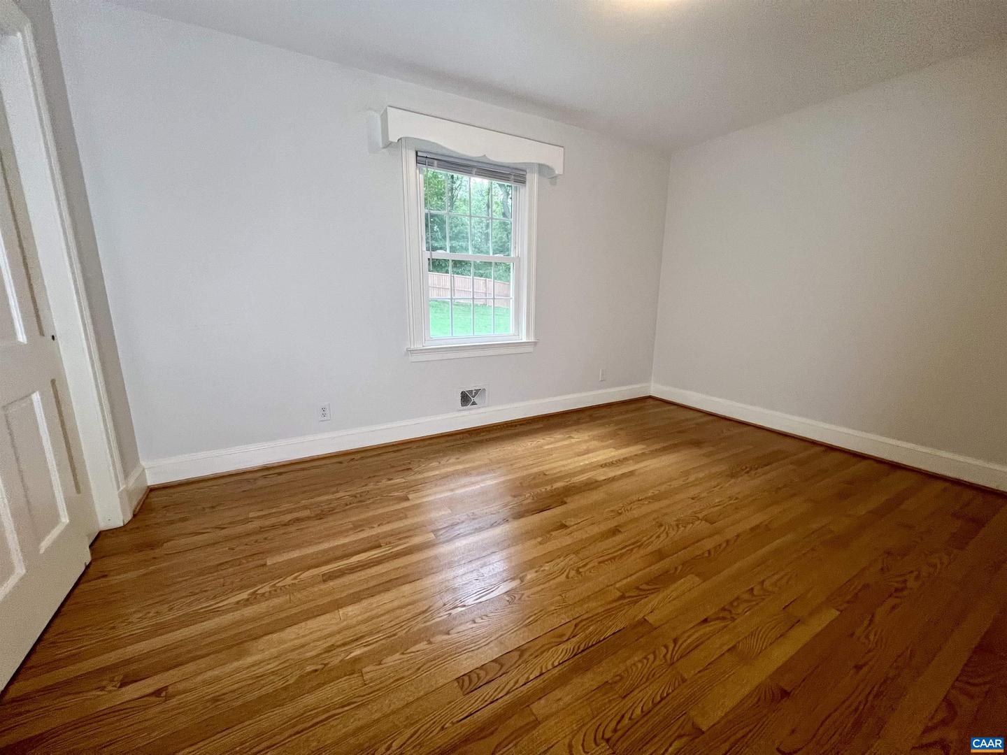 2515 NORTHFIELD RD, CHARLOTTESVILLE, Virginia 22901, 4 Bedrooms Bedrooms, ,3 BathroomsBathrooms,Residential,For sale,2515 NORTHFIELD RD,665013 MLS # 665013