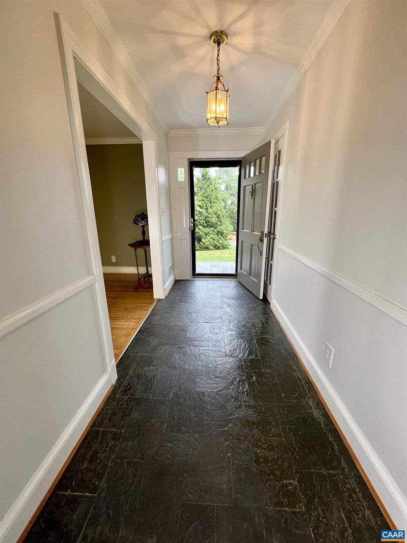 2515 NORTHFIELD RD, CHARLOTTESVILLE, Virginia 22901, 4 Bedrooms Bedrooms, ,3 BathroomsBathrooms,Residential,For sale,2515 NORTHFIELD RD,665013 MLS # 665013