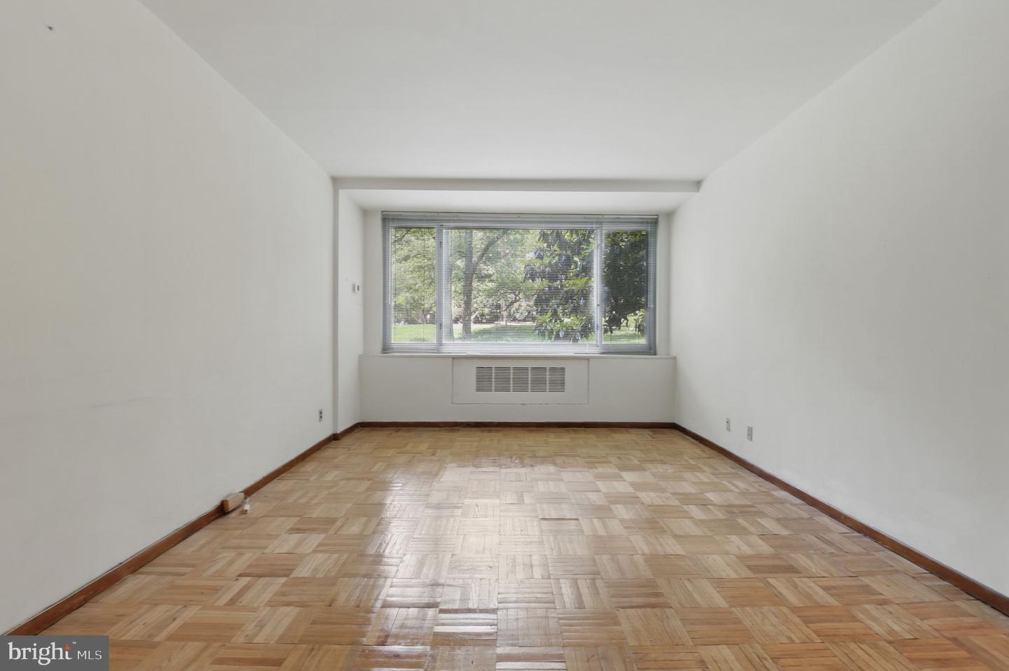 4200 CATHEDRAL AVE NW #317, WASHINGTON, District Of Columbia 20016, 2 Bedrooms Bedrooms, ,1 BathroomBathrooms,Residential,For sale,4200 CATHEDRAL AVE NW #317,DCDC2202728 MLS # DCDC2202728