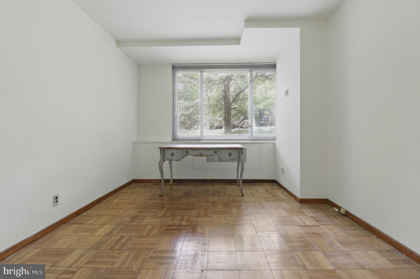4200 CATHEDRAL AVE NW #317, WASHINGTON, District Of Columbia 20016, 2 Bedrooms Bedrooms, ,1 BathroomBathrooms,Residential,For sale,4200 CATHEDRAL AVE NW #317,DCDC2202728 MLS # DCDC2202728