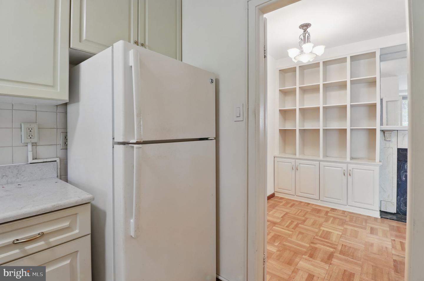 4200 CATHEDRAL AVE NW #317, WASHINGTON, District Of Columbia 20016, 2 Bedrooms Bedrooms, ,1 BathroomBathrooms,Residential,For sale,4200 CATHEDRAL AVE NW #317,DCDC2202728 MLS # DCDC2202728