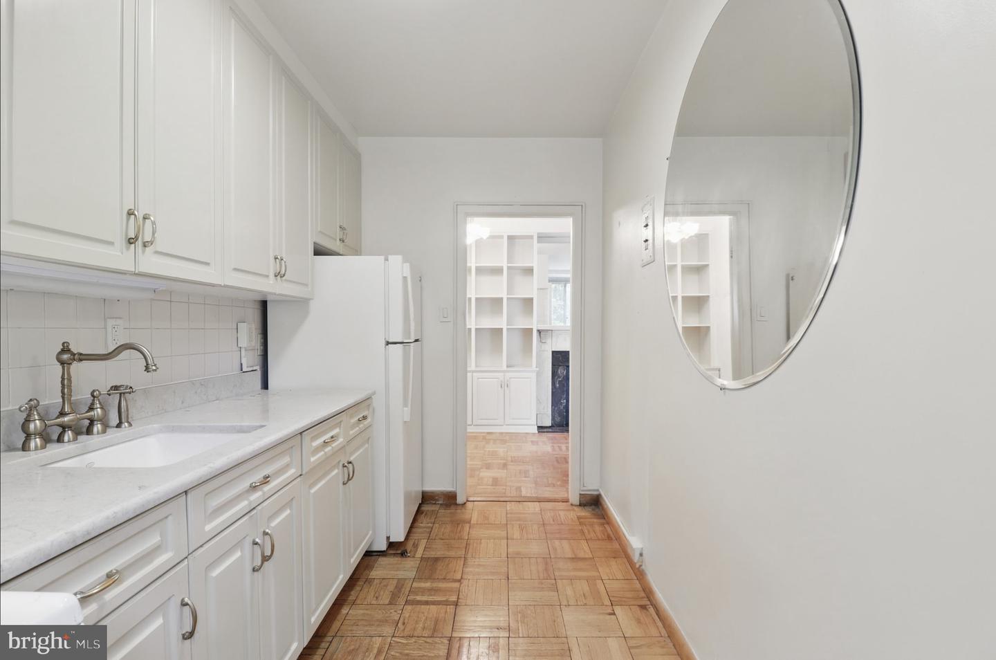 4200 CATHEDRAL AVE NW #317, WASHINGTON, District Of Columbia 20016, 2 Bedrooms Bedrooms, ,1 BathroomBathrooms,Residential,For sale,4200 CATHEDRAL AVE NW #317,DCDC2202728 MLS # DCDC2202728