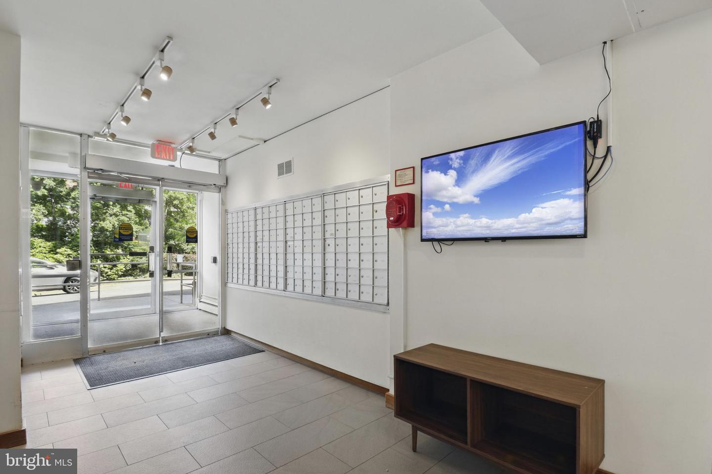 4200 CATHEDRAL AVE NW #317, WASHINGTON, District Of Columbia 20016, 2 Bedrooms Bedrooms, ,1 BathroomBathrooms,Residential,For sale,4200 CATHEDRAL AVE NW #317,DCDC2202728 MLS # DCDC2202728