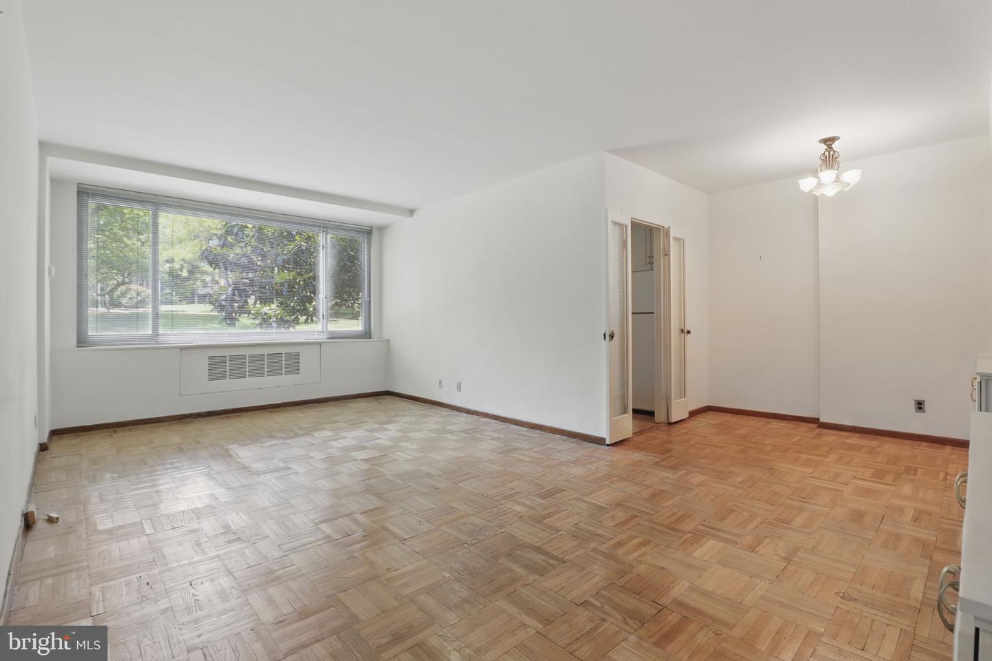 4200 CATHEDRAL AVE NW #317, WASHINGTON, District Of Columbia 20016, 2 Bedrooms Bedrooms, ,1 BathroomBathrooms,Residential,For sale,4200 CATHEDRAL AVE NW #317,DCDC2202728 MLS # DCDC2202728