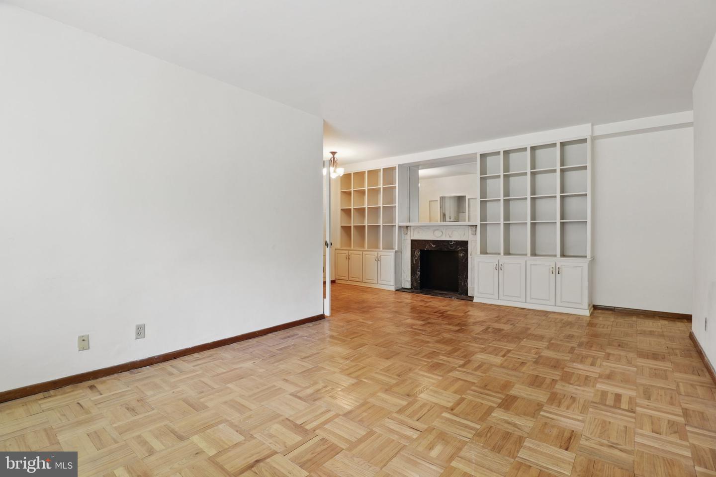 4200 CATHEDRAL AVE NW #317, WASHINGTON, District Of Columbia 20016, 2 Bedrooms Bedrooms, ,1 BathroomBathrooms,Residential,For sale,4200 CATHEDRAL AVE NW #317,DCDC2202728 MLS # DCDC2202728