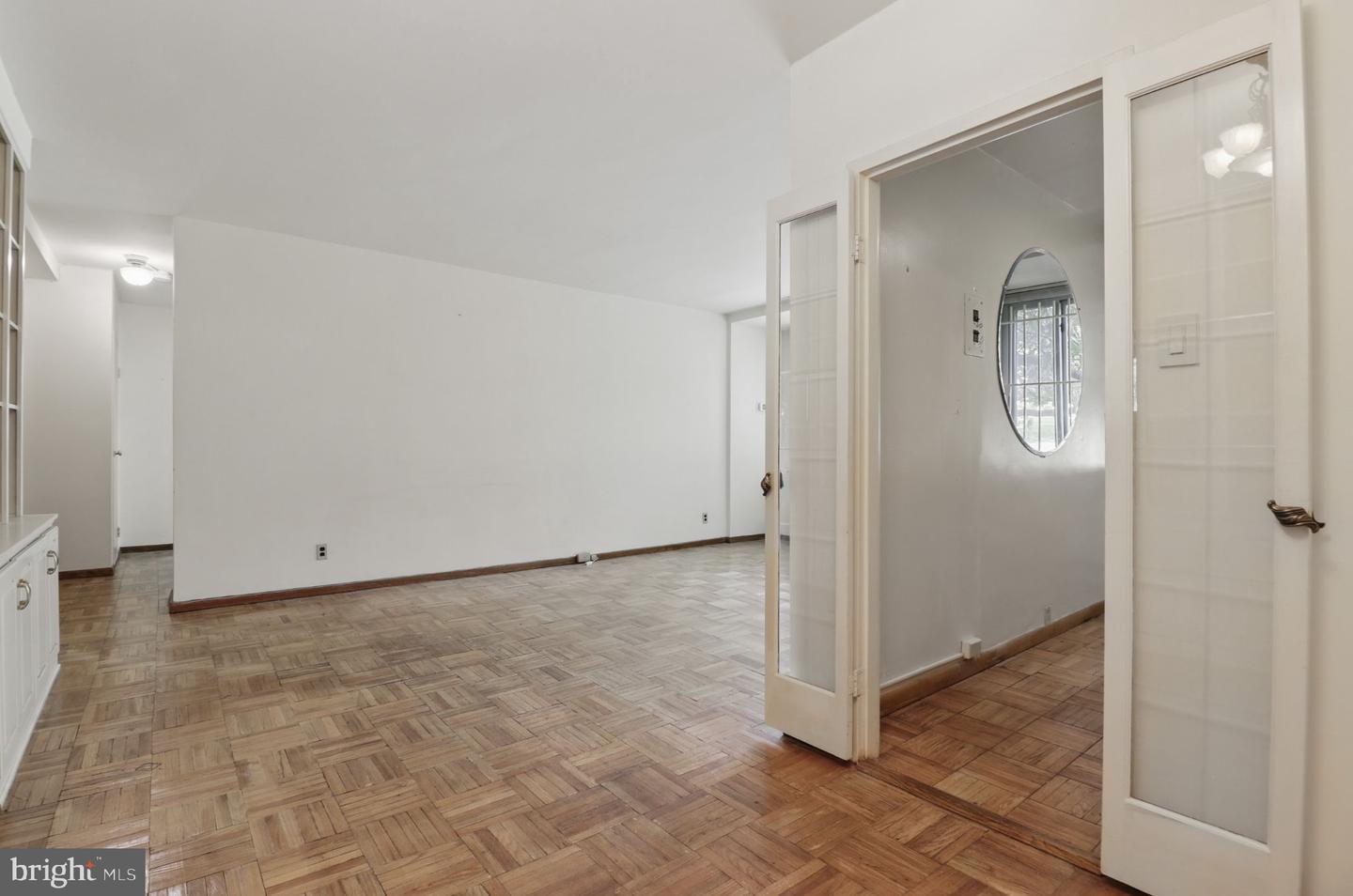 4200 CATHEDRAL AVE NW #317, WASHINGTON, District Of Columbia 20016, 2 Bedrooms Bedrooms, ,1 BathroomBathrooms,Residential,For sale,4200 CATHEDRAL AVE NW #317,DCDC2202728 MLS # DCDC2202728