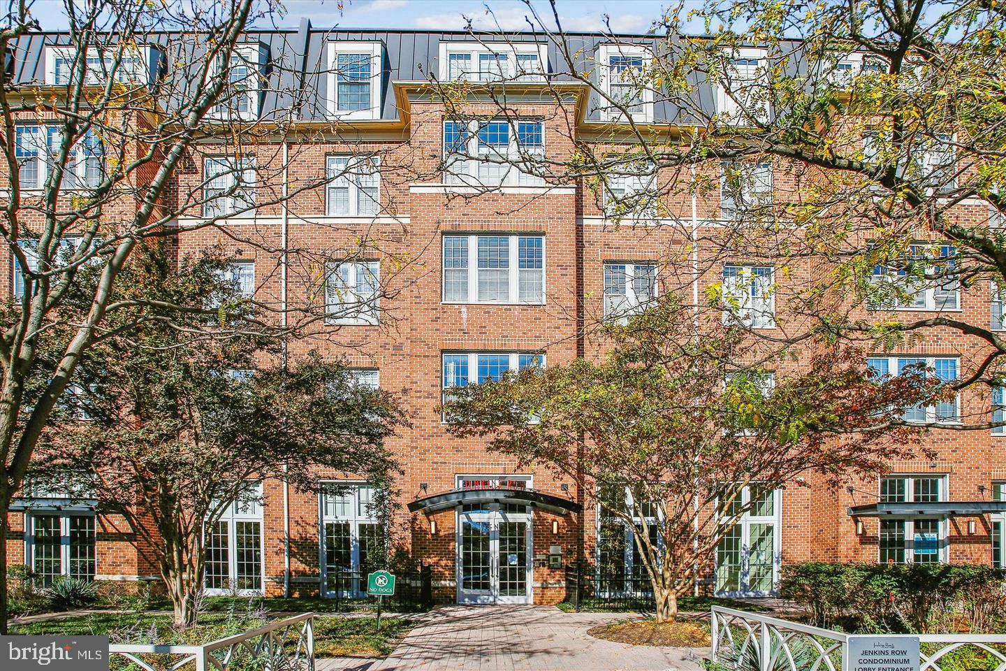 1391 PENNSYLVANIA AVE SE #471, WASHINGTON, District Of Columbia 20003, 2 Bedrooms Bedrooms, ,2 BathroomsBathrooms,Residential,For sale,1391 PENNSYLVANIA AVE SE #471,DCDC2202738 MLS # DCDC2202738