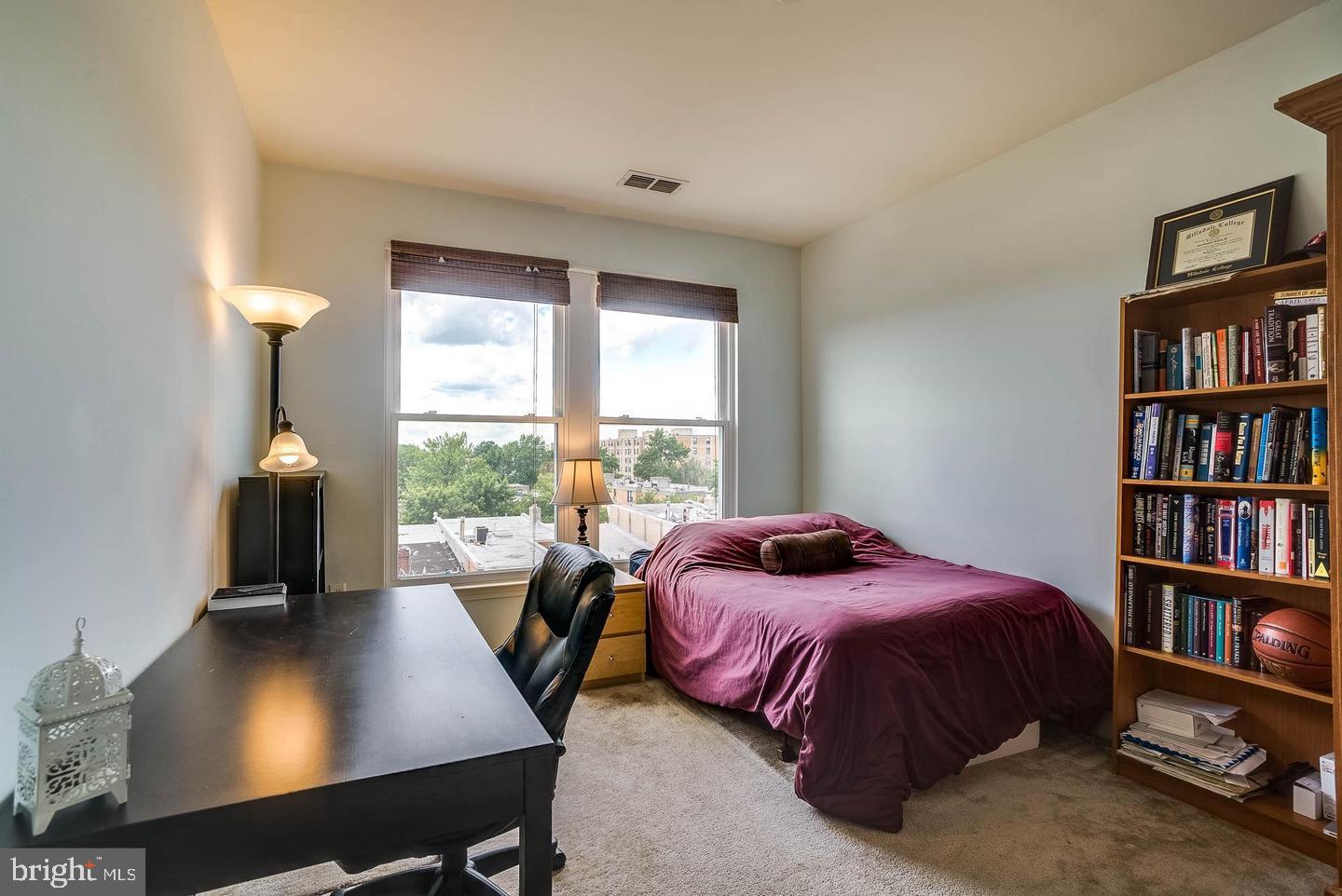 1391 PENNSYLVANIA AVE SE #471, WASHINGTON, District Of Columbia 20003, 2 Bedrooms Bedrooms, ,2 BathroomsBathrooms,Residential,For sale,1391 PENNSYLVANIA AVE SE #471,DCDC2202738 MLS # DCDC2202738