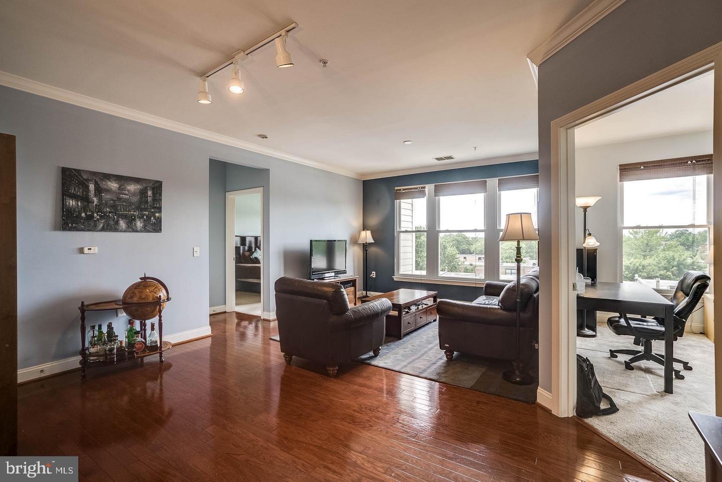 1391 PENNSYLVANIA AVE SE #471, WASHINGTON, District Of Columbia 20003, 2 Bedrooms Bedrooms, ,2 BathroomsBathrooms,Residential,For sale,1391 PENNSYLVANIA AVE SE #471,DCDC2202738 MLS # DCDC2202738