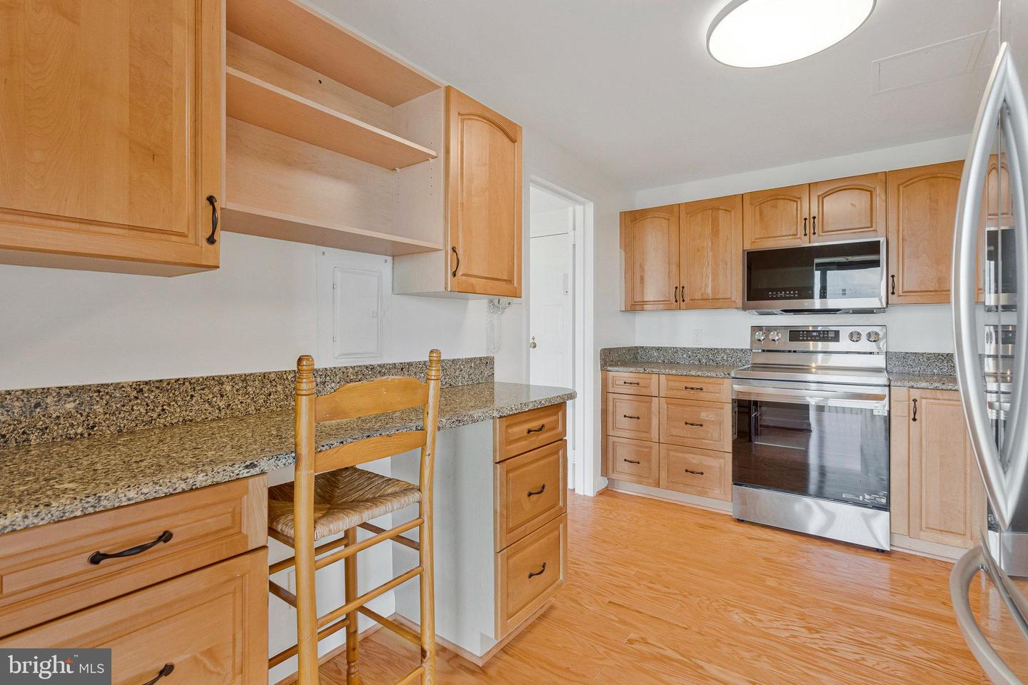 6800 FLEETWOOD RD #1219, MCLEAN, Virginia 22101, 1 Bedroom Bedrooms, ,1 BathroomBathrooms,Residential,For sale,6800 FLEETWOOD RD #1219,VAFX2243608 MLS # VAFX2243608