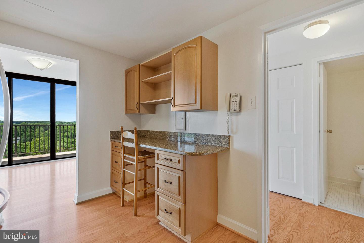 6800 FLEETWOOD RD #1219, MCLEAN, Virginia 22101, 1 Bedroom Bedrooms, ,1 BathroomBathrooms,Residential,For sale,6800 FLEETWOOD RD #1219,VAFX2243608 MLS # VAFX2243608