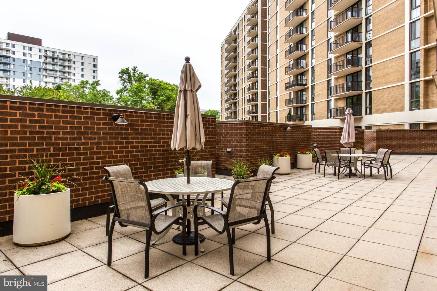 6800 FLEETWOOD RD #1219, MCLEAN, Virginia 22101, 1 Bedroom Bedrooms, ,1 BathroomBathrooms,Residential,For sale,6800 FLEETWOOD RD #1219,VAFX2243608 MLS # VAFX2243608