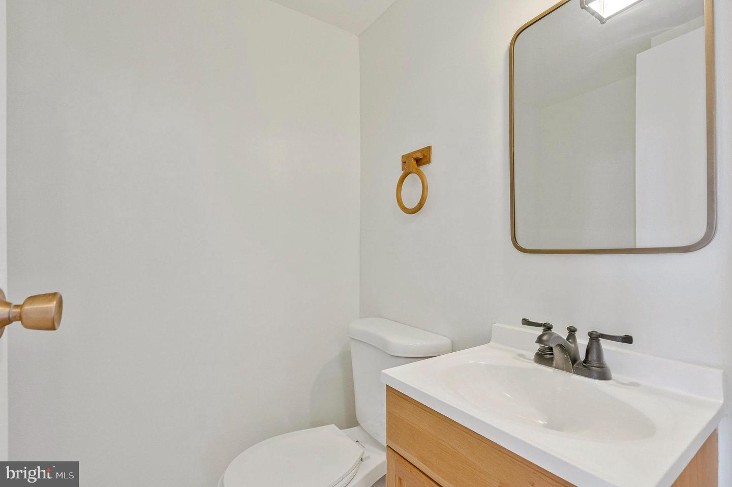 6800 FLEETWOOD RD #1219, MCLEAN, Virginia 22101, 1 Bedroom Bedrooms, ,1 BathroomBathrooms,Residential,For sale,6800 FLEETWOOD RD #1219,VAFX2243608 MLS # VAFX2243608