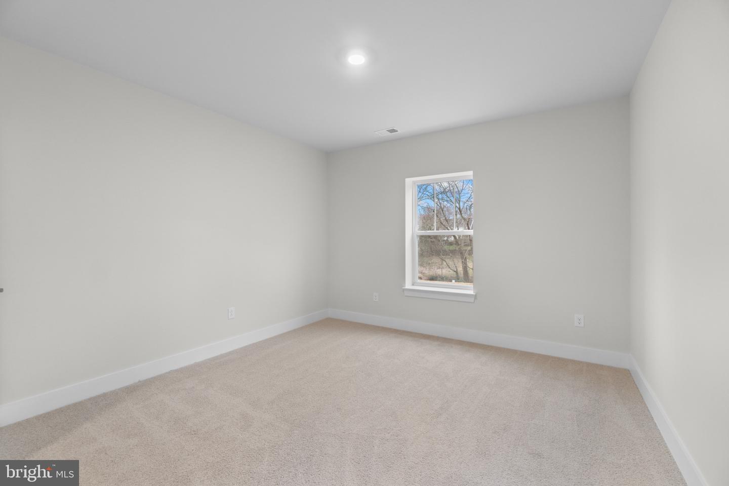 8281 COLLING MANOR CT, ALEXANDRIA, Virginia 22308, 6 Bedrooms Bedrooms, ,6 BathroomsBathrooms,Residential,For sale,8281 COLLING MANOR CT,VAFX2243610 MLS # VAFX2243610