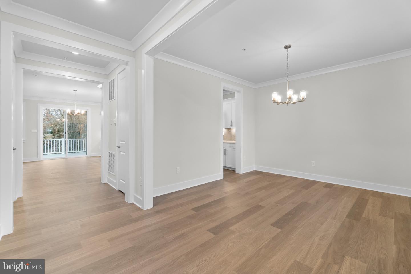 8281 COLLING MANOR CT, ALEXANDRIA, Virginia 22308, 6 Bedrooms Bedrooms, ,6 BathroomsBathrooms,Residential,For sale,8281 COLLING MANOR CT,VAFX2243610 MLS # VAFX2243610