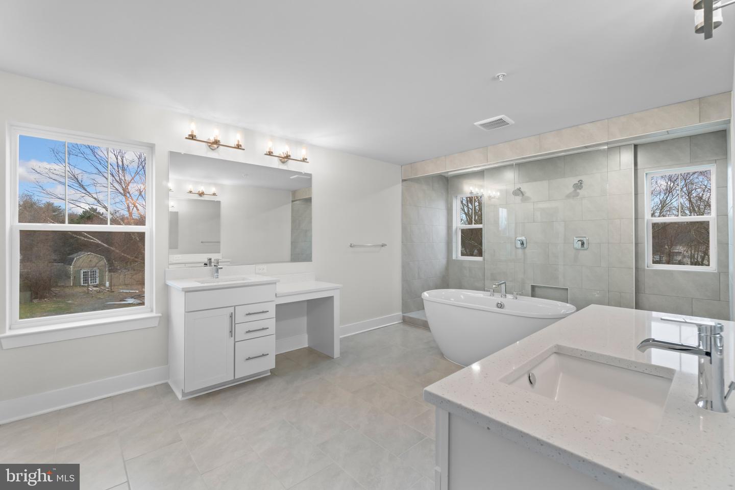 8281 COLLING MANOR CT, ALEXANDRIA, Virginia 22308, 6 Bedrooms Bedrooms, ,6 BathroomsBathrooms,Residential,For sale,8281 COLLING MANOR CT,VAFX2243610 MLS # VAFX2243610