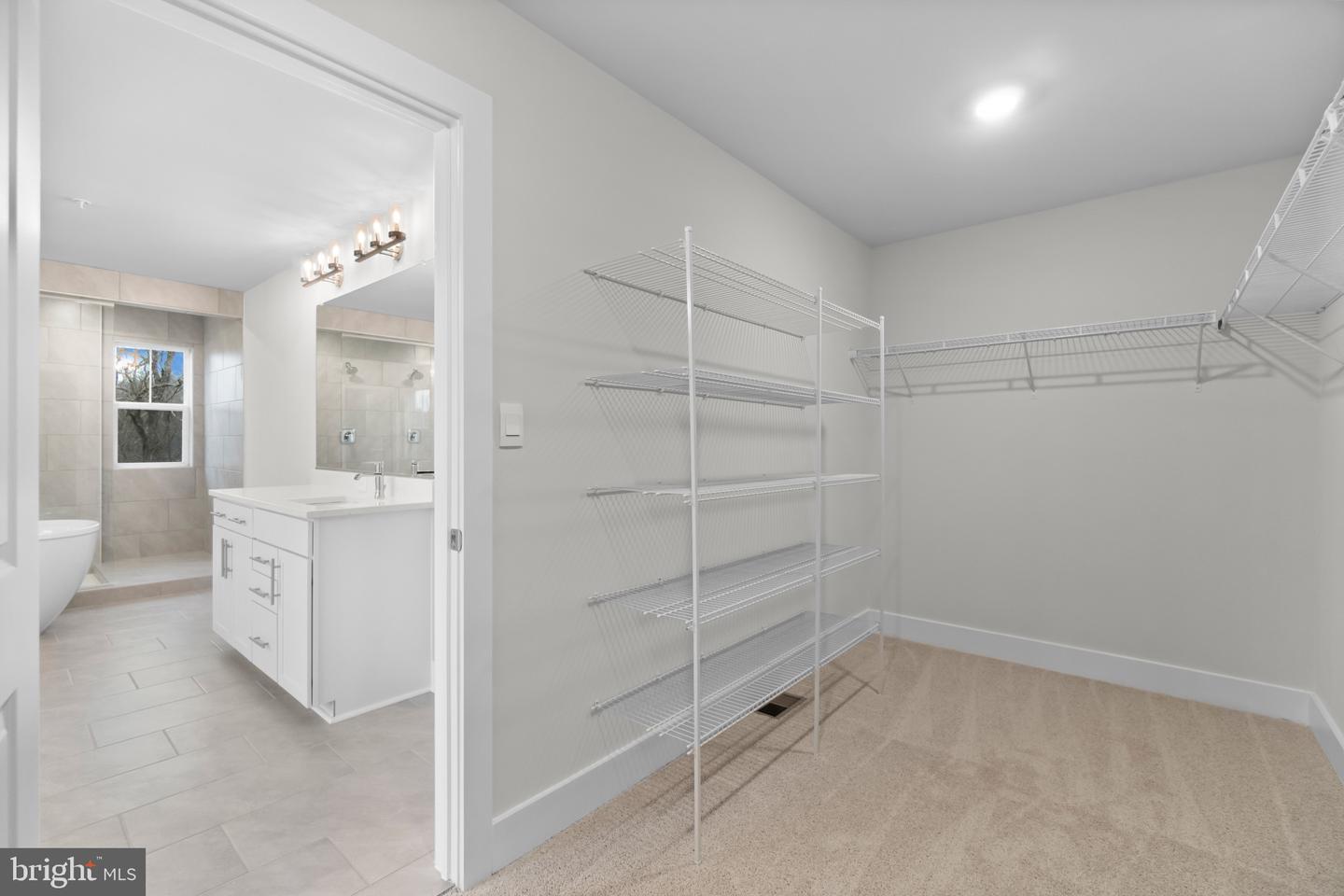 8281 COLLING MANOR CT, ALEXANDRIA, Virginia 22308, 6 Bedrooms Bedrooms, ,6 BathroomsBathrooms,Residential,For sale,8281 COLLING MANOR CT,VAFX2243610 MLS # VAFX2243610