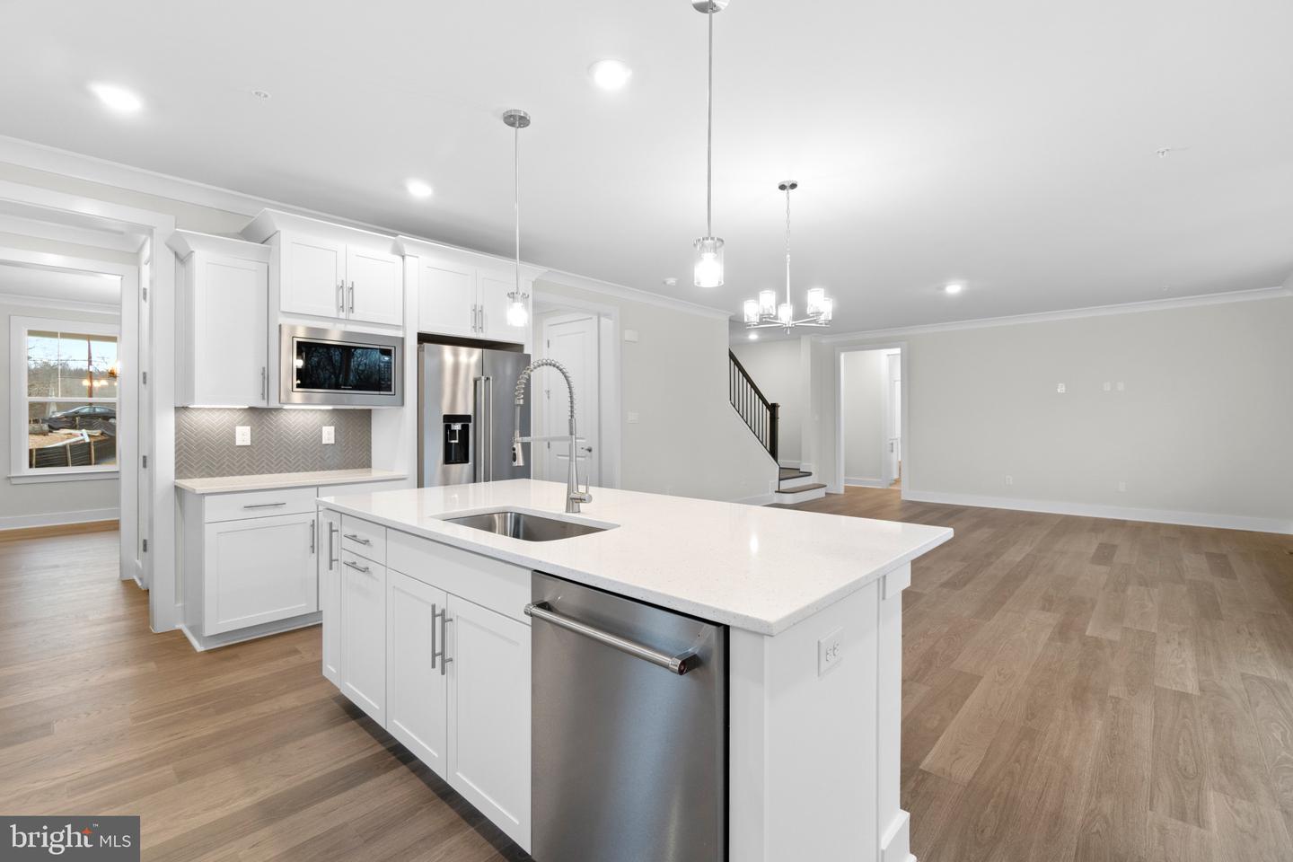 8281 COLLING MANOR CT, ALEXANDRIA, Virginia 22308, 6 Bedrooms Bedrooms, ,6 BathroomsBathrooms,Residential,For sale,8281 COLLING MANOR CT,VAFX2243610 MLS # VAFX2243610