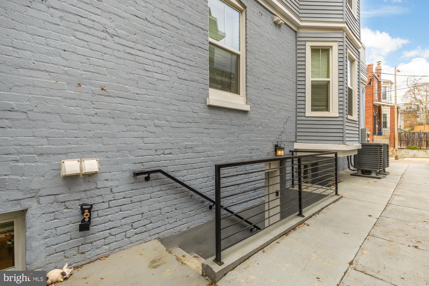 909 WEBSTER ST NW #1, WASHINGTON, District Of Columbia 20011, 2 Bedrooms Bedrooms, ,2 BathroomsBathrooms,Residential,For sale,909 WEBSTER ST NW #1,DCDC2202750 MLS # DCDC2202750