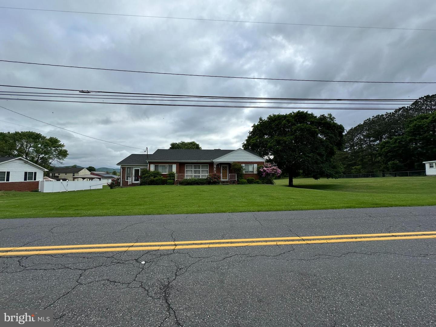 228 FAIRVIEW RD, LURAY, Virginia 22835, 3 Bedrooms Bedrooms, ,1 BathroomBathrooms,Residential,For sale,228 FAIRVIEW RD,VAPA2003594 MLS # VAPA2003594
