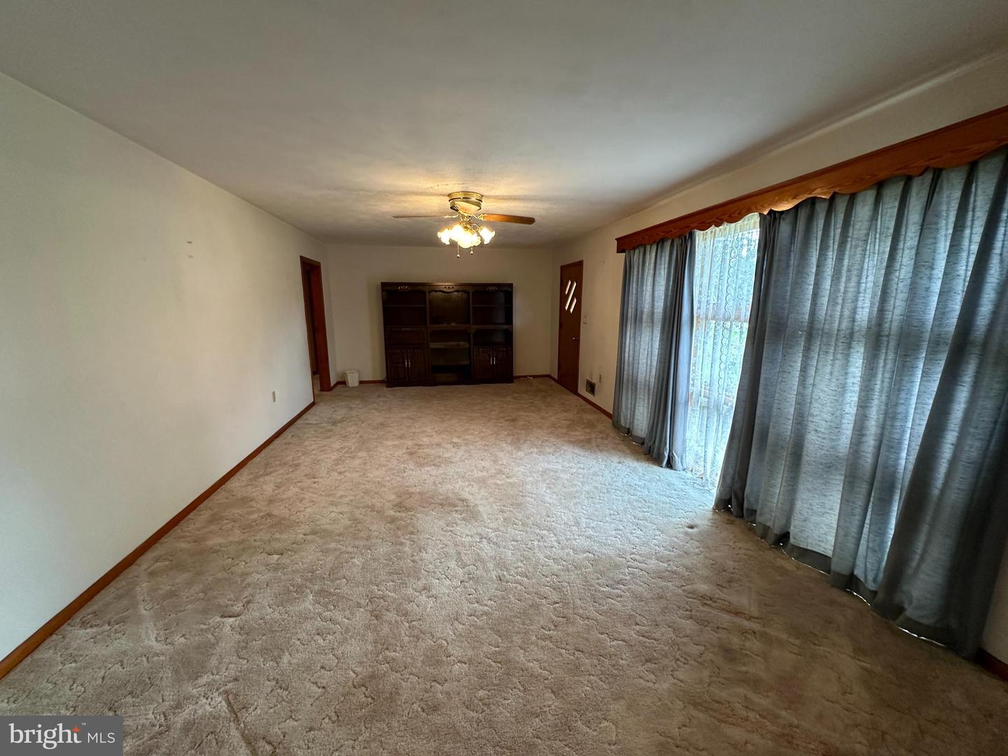 228 FAIRVIEW RD, LURAY, Virginia 22835, 3 Bedrooms Bedrooms, ,1 BathroomBathrooms,Residential,For sale,228 FAIRVIEW RD,VAPA2003594 MLS # VAPA2003594