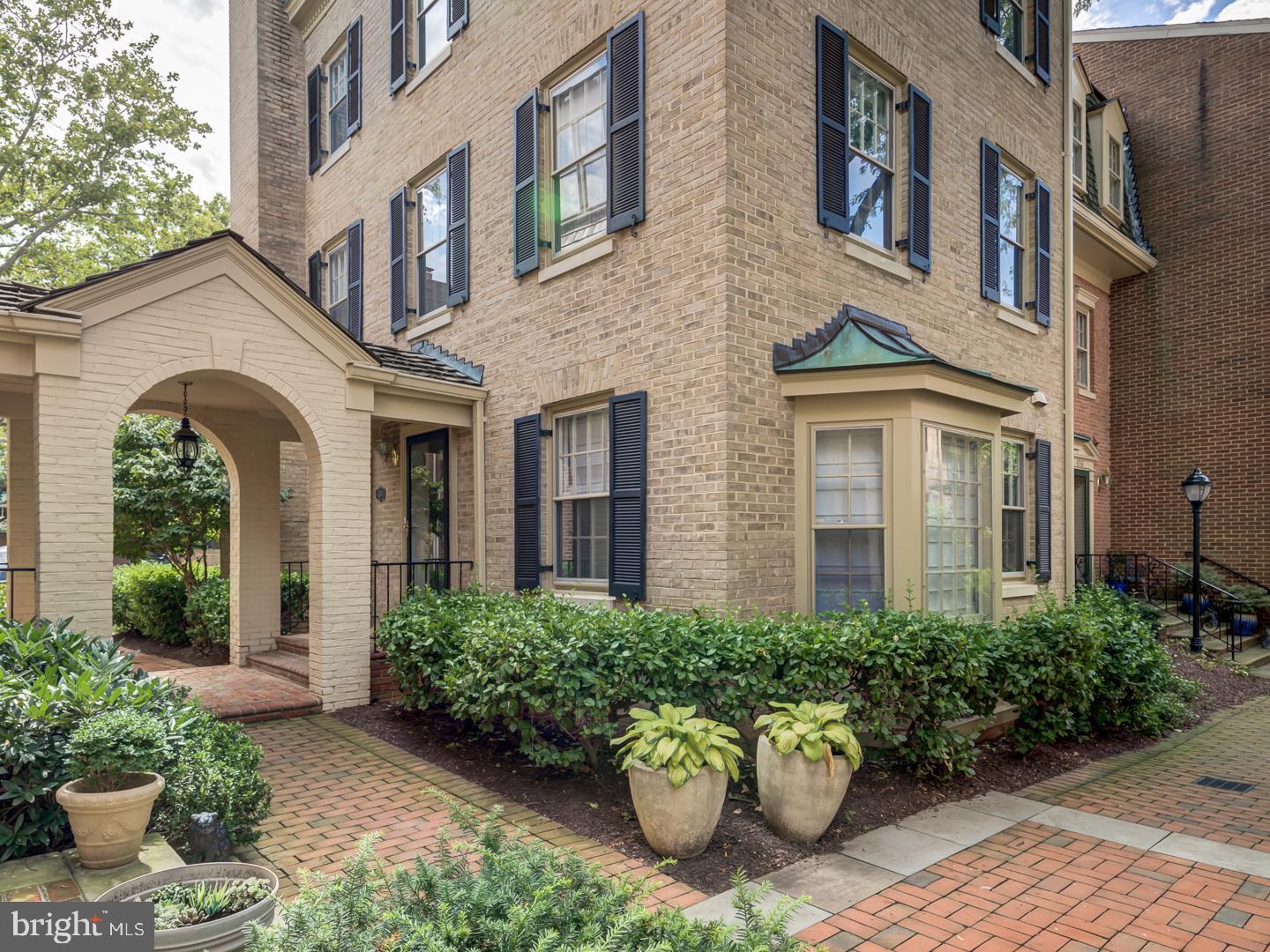 4354 WESTOVER PL NW, WASHINGTON, District Of Columbia 20016, 3 Bedrooms Bedrooms, ,4 BathroomsBathrooms,Residential,For sale,4354 WESTOVER PL NW,DCDC2180886 MLS # DCDC2180886