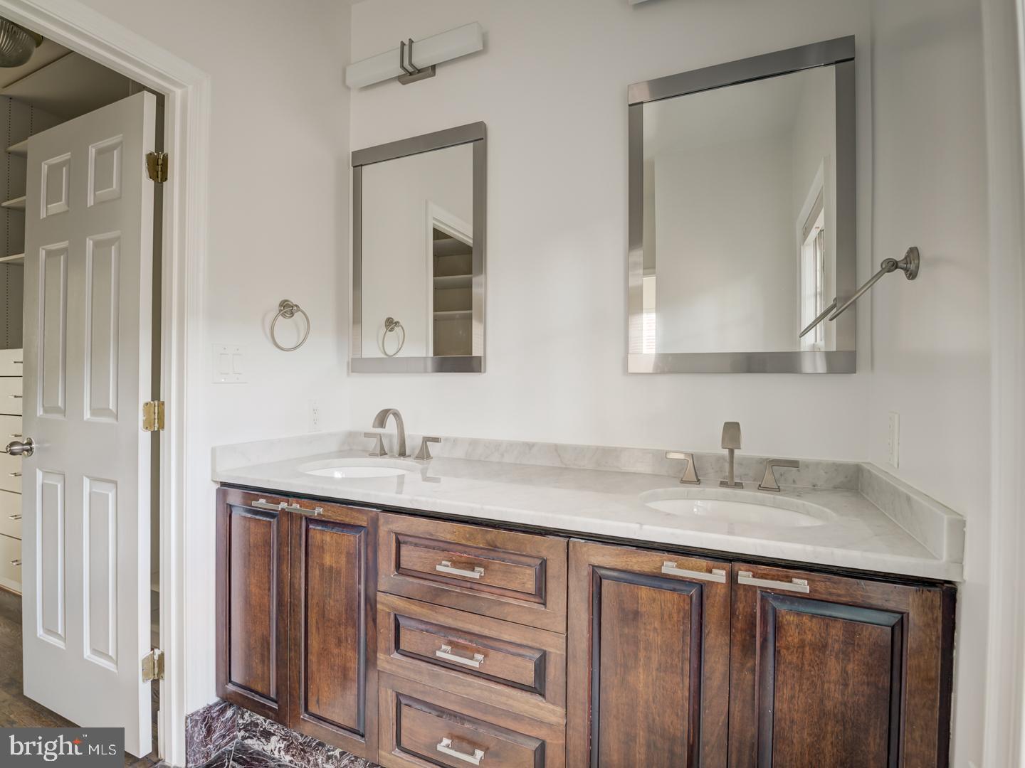 4354 WESTOVER PL NW, WASHINGTON, District Of Columbia 20016, 3 Bedrooms Bedrooms, ,4 BathroomsBathrooms,Residential,For sale,4354 WESTOVER PL NW,DCDC2180886 MLS # DCDC2180886