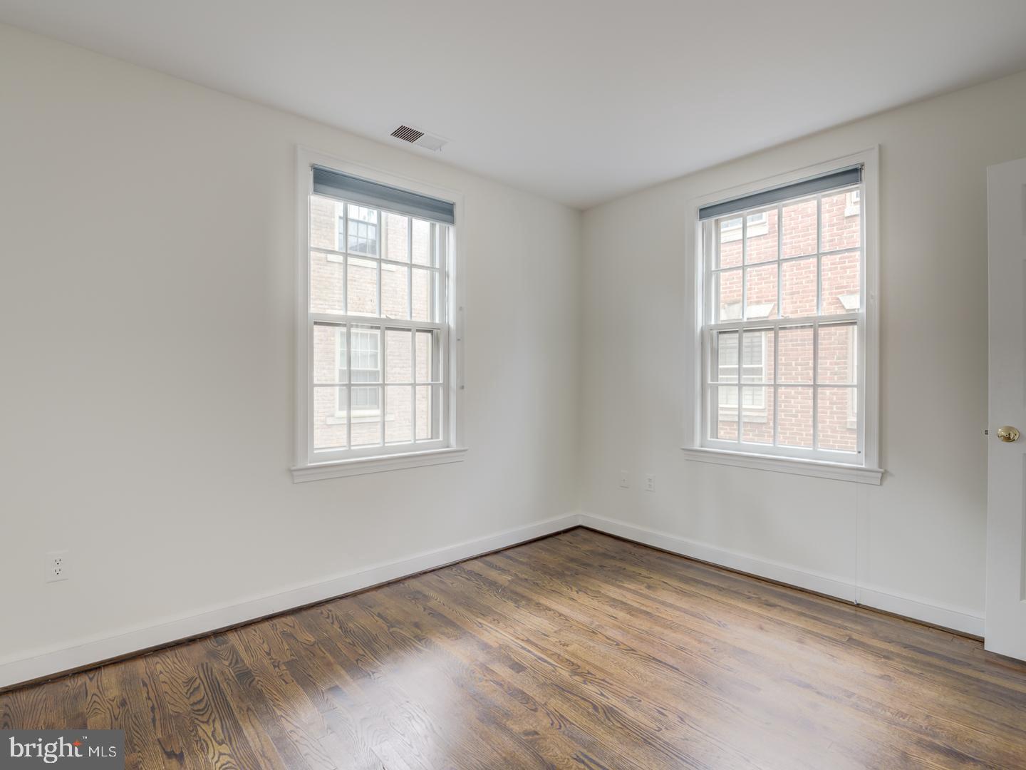 4354 WESTOVER PL NW, WASHINGTON, District Of Columbia 20016, 3 Bedrooms Bedrooms, ,4 BathroomsBathrooms,Residential,For sale,4354 WESTOVER PL NW,DCDC2180886 MLS # DCDC2180886