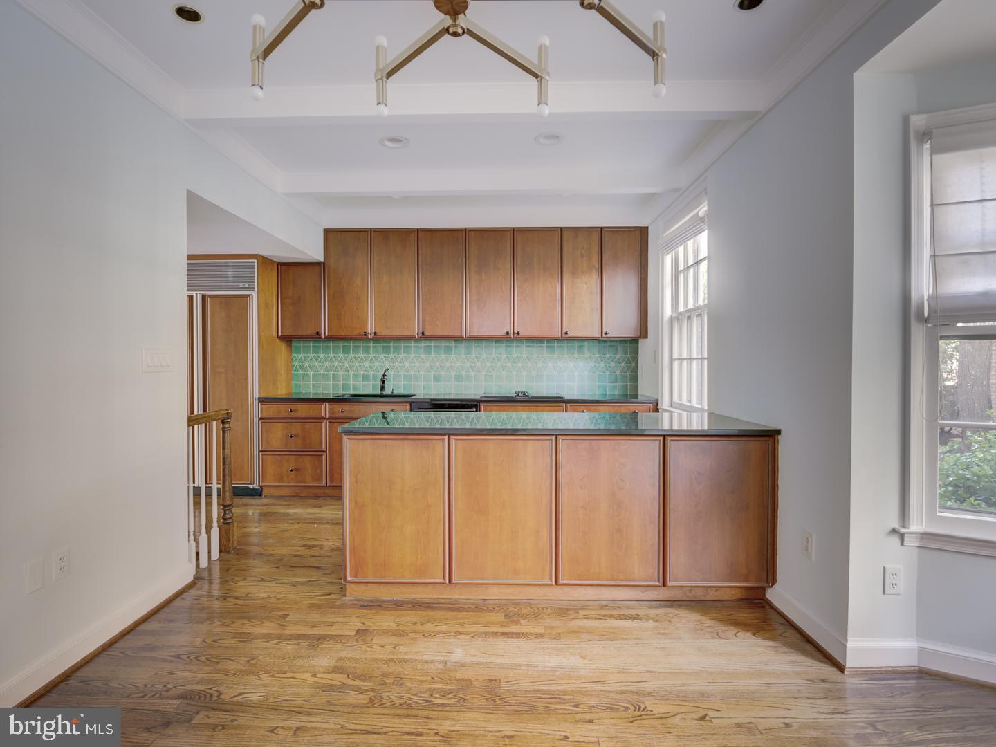 4354 WESTOVER PL NW, WASHINGTON, District Of Columbia 20016, 3 Bedrooms Bedrooms, ,4 BathroomsBathrooms,Residential,For sale,4354 WESTOVER PL NW,DCDC2180886 MLS # DCDC2180886