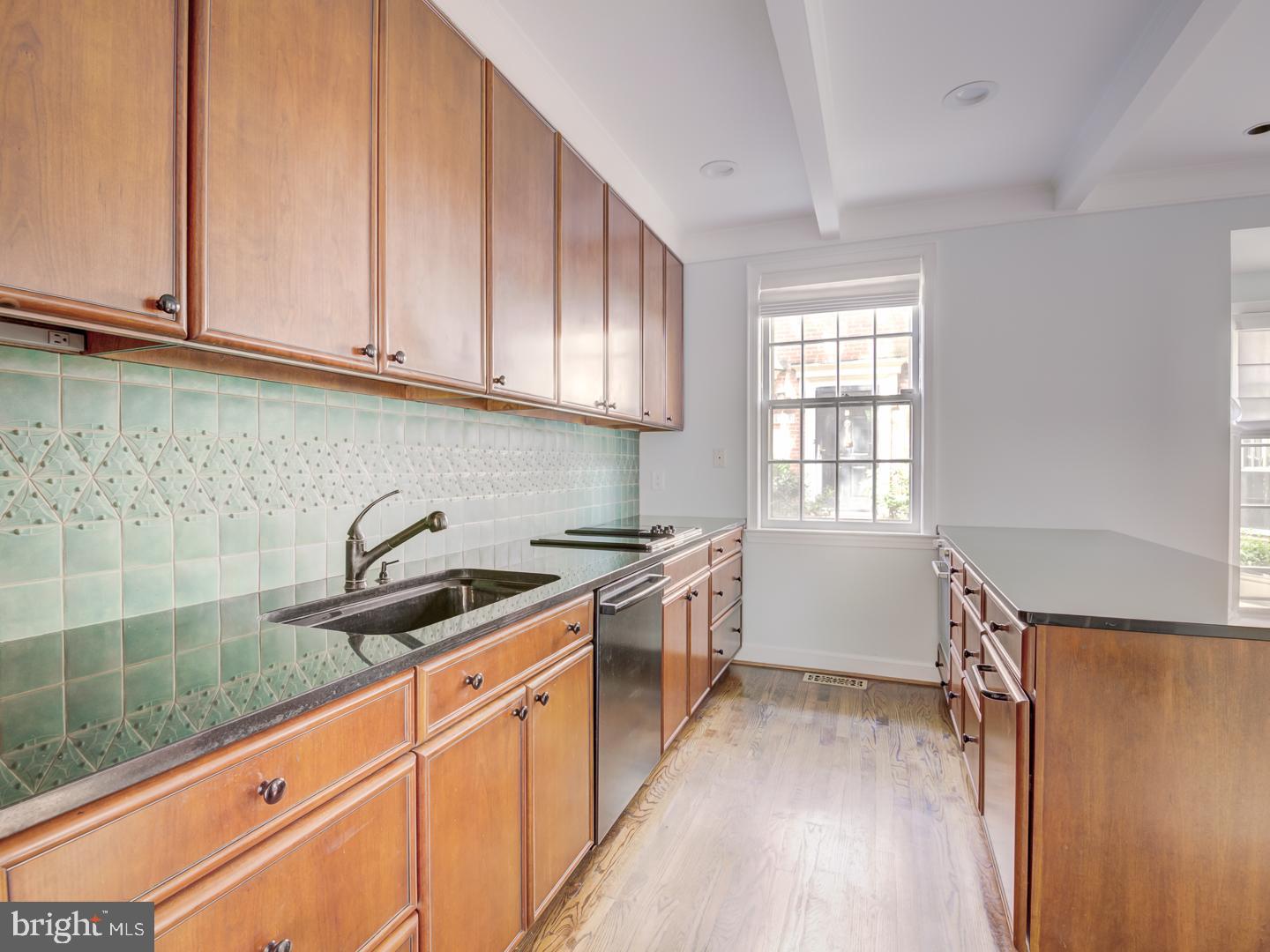 4354 WESTOVER PL NW, WASHINGTON, District Of Columbia 20016, 3 Bedrooms Bedrooms, ,4 BathroomsBathrooms,Residential,For sale,4354 WESTOVER PL NW,DCDC2180886 MLS # DCDC2180886