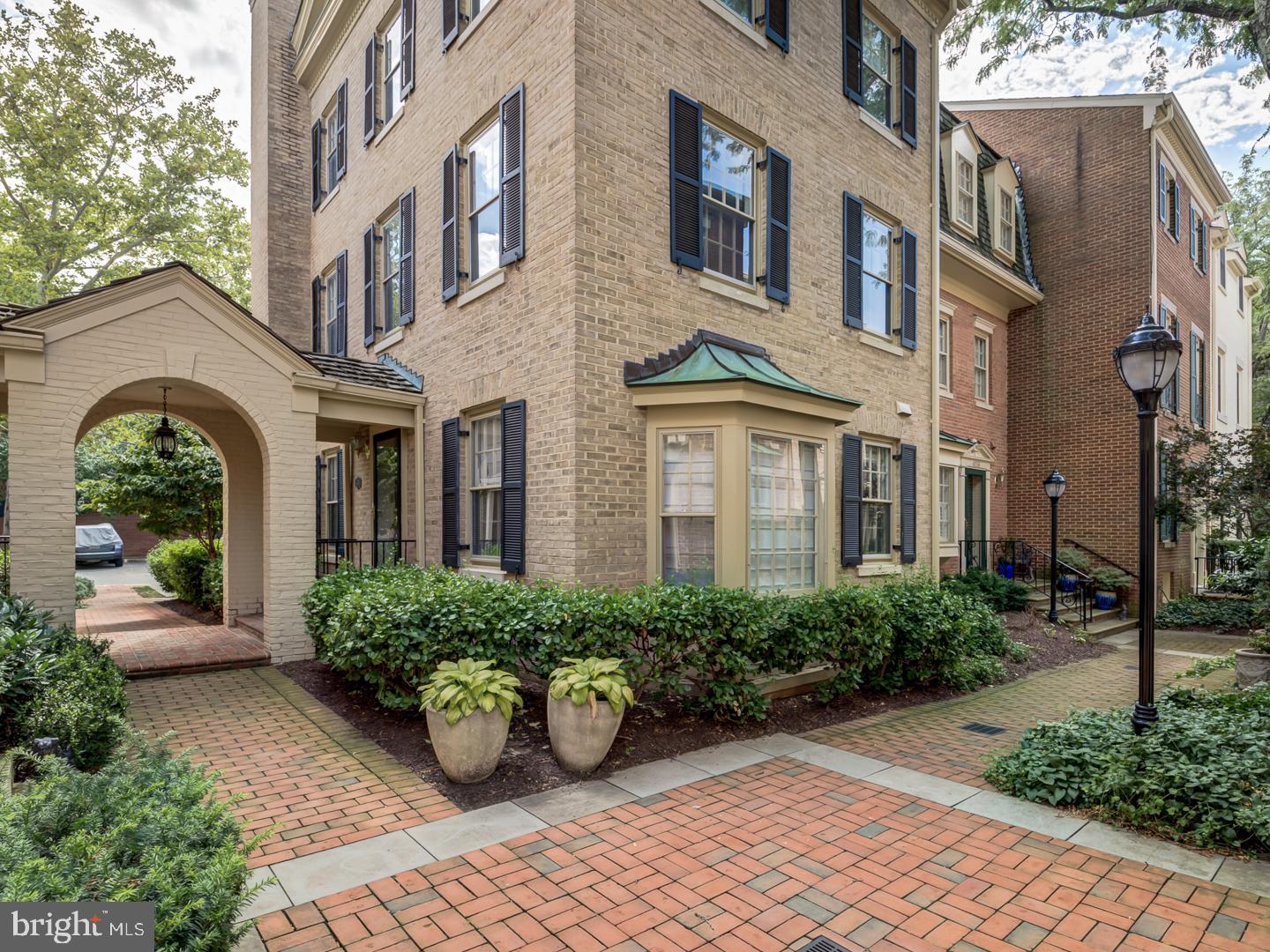 4354 WESTOVER PL NW, WASHINGTON, District Of Columbia 20016, 3 Bedrooms Bedrooms, ,4 BathroomsBathrooms,Residential,For sale,4354 WESTOVER PL NW,DCDC2180886 MLS # DCDC2180886
